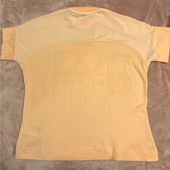 *NEW* Women’s Adidas T-Shirt - Picture 3 of 4